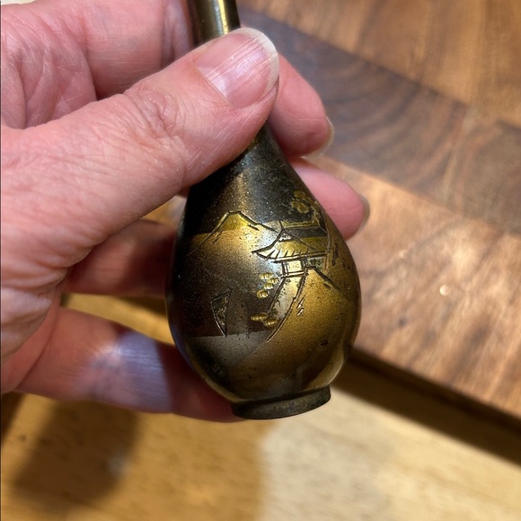 Japanese bronzed bud vase vintage - Picture 9 of 9